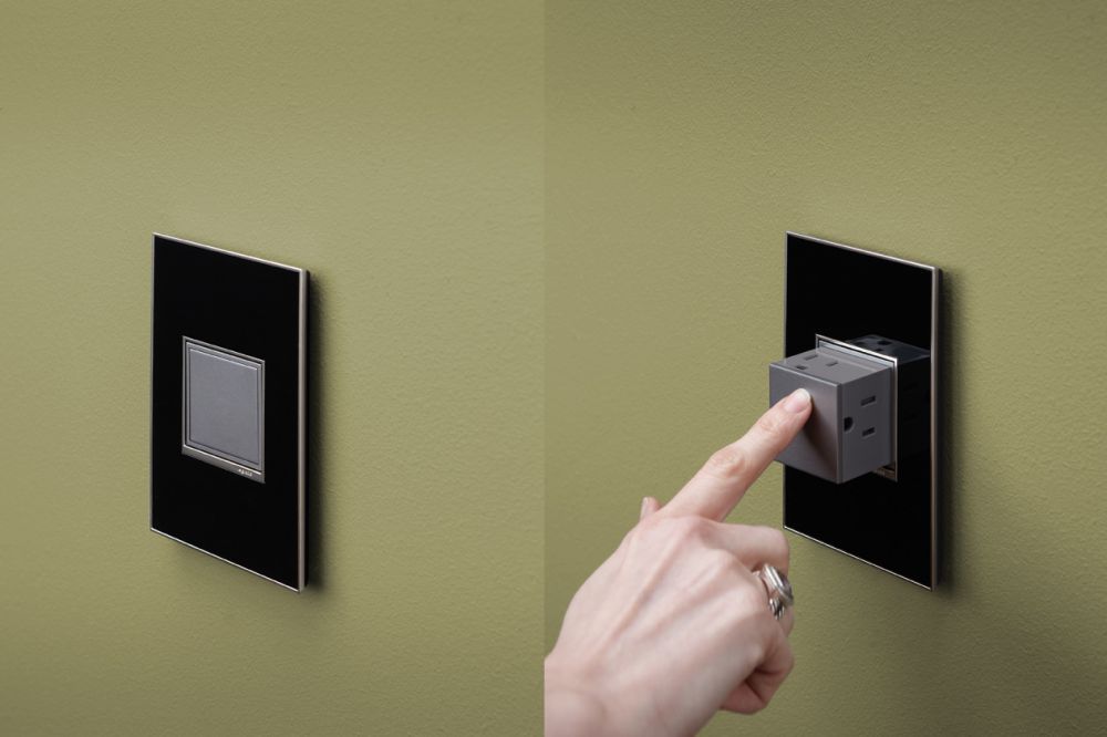 выключатель накладной d66 wt. 01. выключатель мебельный врезной с розеткой 007 g01340 11. 3. модуль розетки 42х42мм.